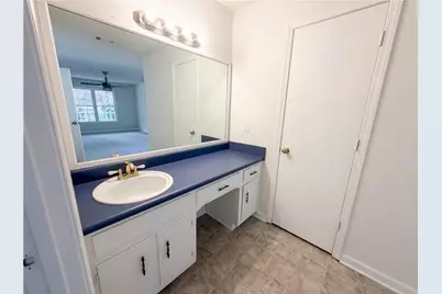 197 Rockbridge Road SW, Lilburn, GA 30047 - Photo 23