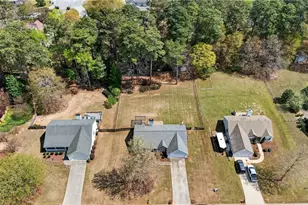 716 Manor Ridge Dr, Loganville, GA 30052 - Photo 27