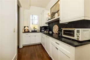 4580 Peachtree Dunwoody Rd, Sandy Springs, GA 30342 - Photo 29