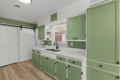 628 S Evelyn Place NW, Atlanta, GA 30318 - Photo 7