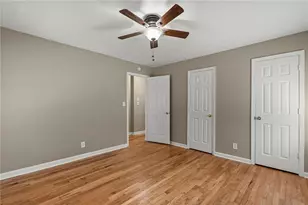 628 S Evelyn Pl NW, Atlanta, GA 30318 - Photo 13