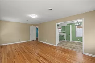 628 S Evelyn Pl NW, Atlanta, GA 30318 - Photo 5