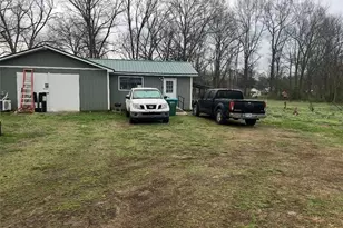 36 Shaw St, Kingston, GA 30145 - Photo 11