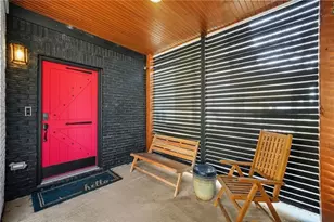 994 Hank Aaron Dr SE, Atlanta, GA 30315 - Photo 3