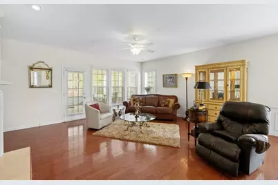 5335 Kings Common Way, Cumming, GA 30040 - Photo 9