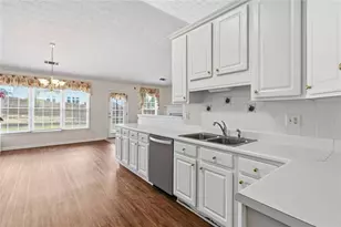 1427 Oak Bend Way, Lawrenceville, GA 30045 - Photo 5