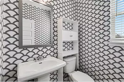 100 McGinnis Circle, Calhoun, GA 30701 - Photo 11