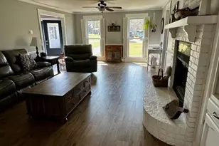 110 Thomas Dr, Lagrange, GA 30240 - Photo 9