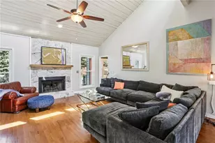 125 Brier Ct, Roswell, GA 30076 - Photo 11