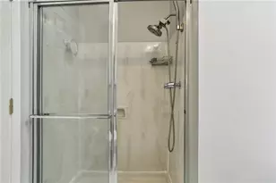 125 Brier Ct, Roswell, GA 30076 - Photo 7