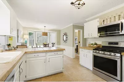 4887 Willow Creek Drive, Marietta, GA 30066 - Photo 5