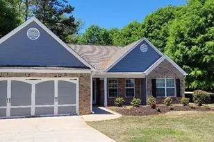 310 Andrew Ridge Dr, Jefferson, GA 30549 - Photo 1