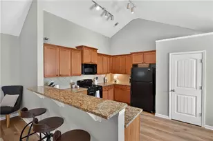 6005 Stevehaven Ln, Cumming, GA 30028 - Photo 5