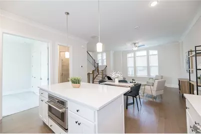 529 Broadview Place NE, Atlanta, GA 30324 - Photo 19