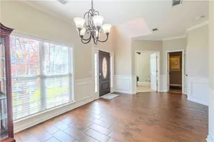 2865 Stonehenge Ct, Cumming, GA 30041 - Photo 3