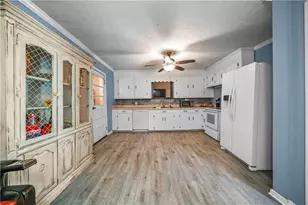 6 General Ave, Rome, GA 30165 - Photo 9