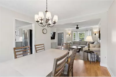 609 Farmbrook Trail NE, Kennesaw, GA 30144 - Photo 7