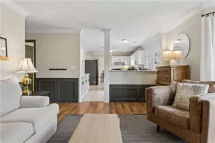 609 Farmbrook Trail NE, Kennesaw, GA 30144 - Photo 19