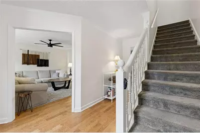 609 Farmbrook Trail NE, Kennesaw, GA 30144 - Photo 23