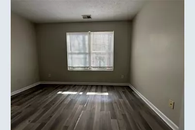 13202 Fairington Ridge Circle, Lithonia, GA 30038 - Photo 9