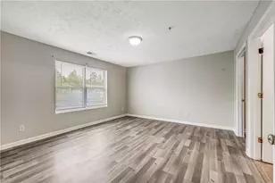 13202 Fairington Ridge Cir, Lithonia, GA 30038 - Photo 19