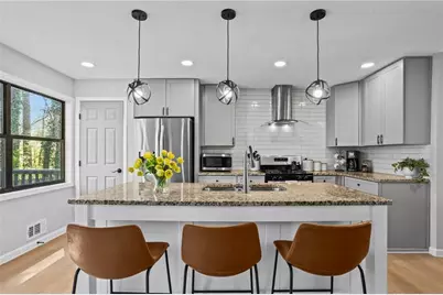 3065 Sumit Wood Drive NW, Kennesaw, GA 30152 - Photo 3