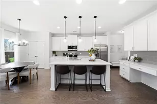 5301 Burrus Ln SW, Mableton, GA 30126 - Photo 9