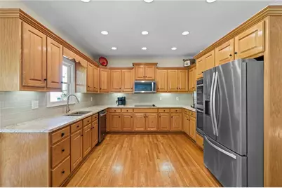 6034 Nature Path Lane, Sugar Hill, GA 30518 - Photo 9