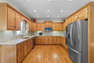 6034 Nature Path Ln, Sugar Hill, GA 30518 - Photo 9