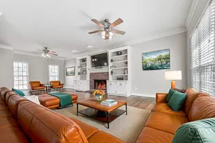 2013 Castlemaine Cir, Woodstock, GA 30189 - Photo 11