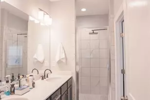1754 Sanford Dr, Atlanta, GA 30318 - Photo 17