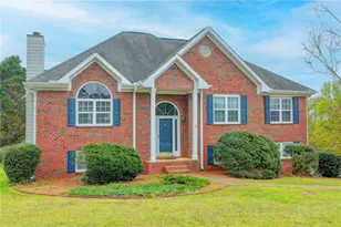 1945 Morgan Dr, Cumming, GA 30040 - Photo 3