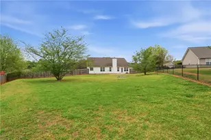 5828 Meadowfield Trace, Flowery Branch, GA 30542 - Photo 23