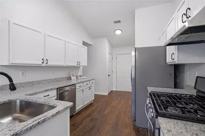 5828 Meadowfield Trace, Flowery Branch, GA 30542 - Photo 9