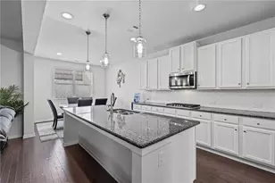 5470 Mirror Lake Dr, Cumming, GA 30028 - Photo 15