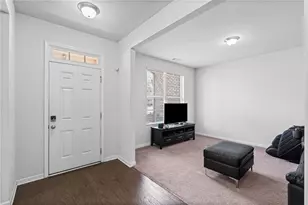 5470 Mirror Lake Dr, Cumming, GA 30028 - Photo 5