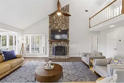 6421 Arbor Wood Drive, Flowery Branch, GA 30542 - Photo 11