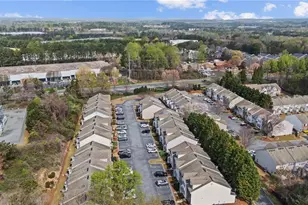 2743 Heathrow Dr, Lawrenceville, GA 30043 - Photo 25