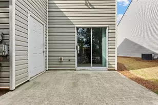 2743 Heathrow Dr, Lawrenceville, GA 30043 - Photo 23