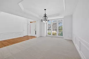 5395 Harbury Ln, Suwanee, GA 30024 - Photo 5