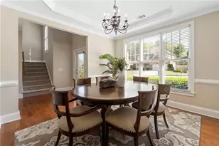 1518 Squire Hill Ln, Lawrenceville, GA 30043 - Photo 9