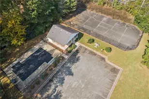 7030 Devon Dr, Cumming, GA 30028 - Photo 45