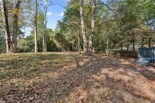 7030 Devon Dr, Cumming, GA 30028 - Photo 37