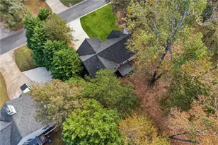 7030 Devon Dr, Cumming, GA 30028 - Photo 43