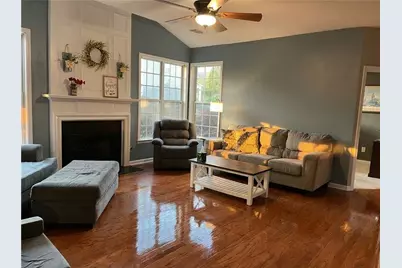 220 Revillion Way, Woodstock, GA 30188 - Photo 7