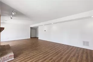 2538 Bridgewater Dr, Gainesville, GA 30506 - Photo 29