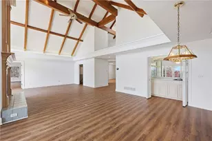 2538 Bridgewater Dr, Gainesville, GA 30506 - Photo 11