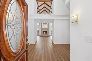 2538 Bridgewater Dr, Gainesville, GA 30506 - Photo 7