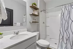 5690 Cricket Melody Ln, Flowery Branch, GA 30542 - Photo 29