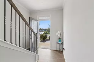 5690 Cricket Melody Ln, Flowery Branch, GA 30542 - Photo 9